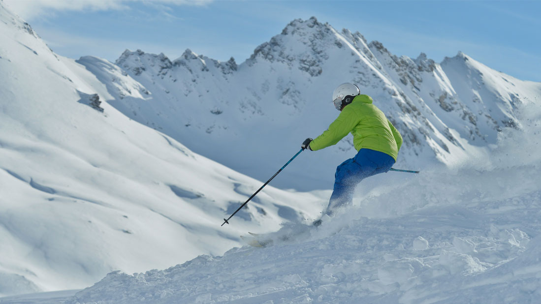 Ski lessons for all levels